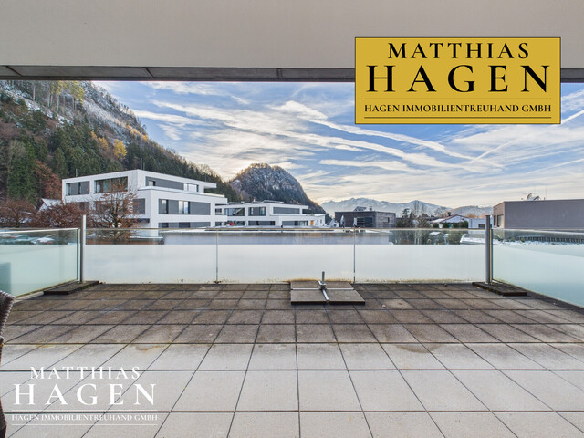 Tolle Terrassenwohnung mit Tiefgaragenplatz