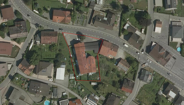 Besondere 4 Zimmer Maisonettewohnung mit Garten