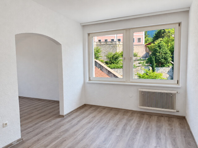 Aussergewöhnliche 4-Zimmerwohnung im Herzen von Bludenz mit eigenem Parkplatz und neuer Küche (provisionsfrei)