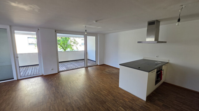 Schöne 3-Zimmer-Wohnung im Zentrum, mit großem Balkon, inkl. TG-Platz