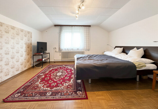 Interessante Doppelhaushälfte - ideal für Familien oder Investoren