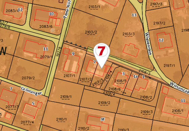 Interessante Doppelhaushälfte - ideal für Familien oder Investoren