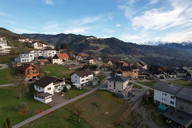 Sonniges Baugrundstück am Viktorsberg