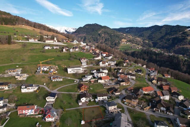 Sonniges Baugrundstück am Viktorsberg