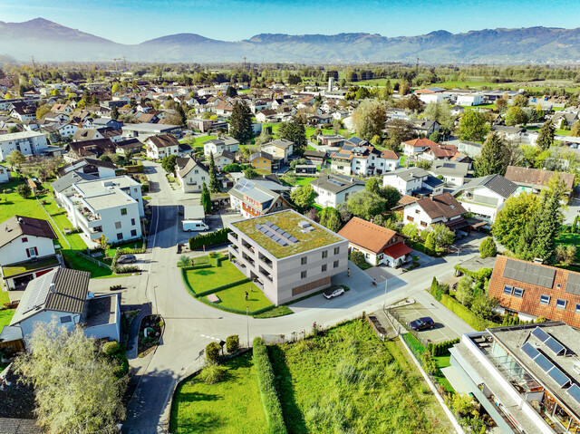 4 ZIMMER GARTEN­­WOHNUNG ZU VERKAUFEN