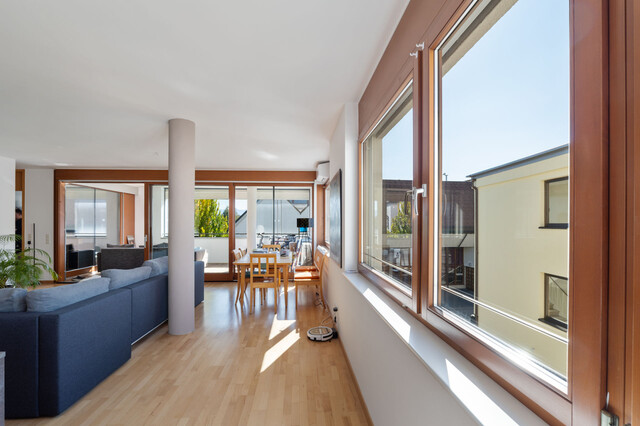 Lustenau: Über 130m² Nutzfläche - 4 Zimmer Wohnung mit großer Loggia