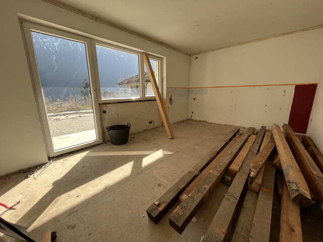 Zweifamilienhaus im Teilrohbauzustand in Außerbraz 