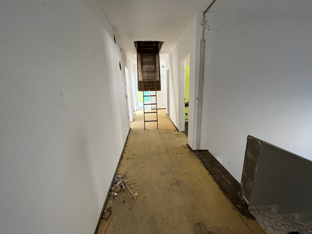 Zweifamilienhaus im Teilrohbauzustand in Außerbraz 