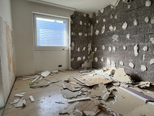 Zweifamilienhaus im Teilrohbauzustand in Außerbraz 