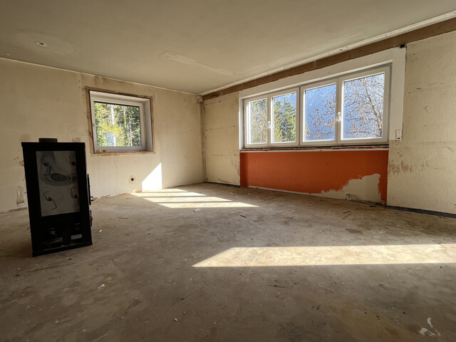 Zweifamilienhaus im Teilrohbauzustand in Außerbraz 