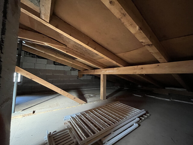 Zweifamilienhaus im Teilrohbauzustand in Außerbraz 