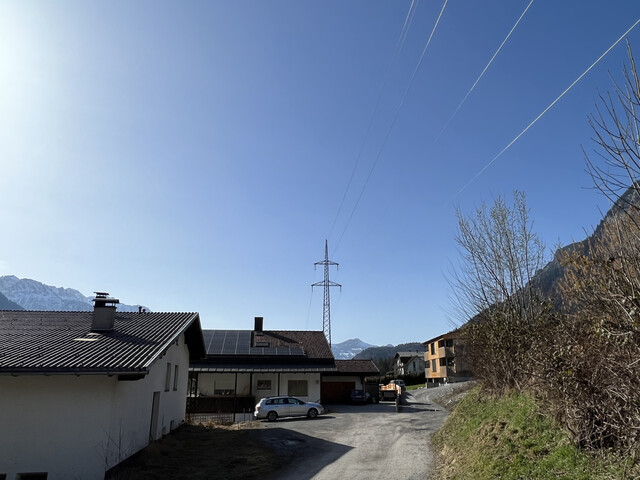 Zweifamilienhaus im Teilrohbauzustand in Außerbraz 