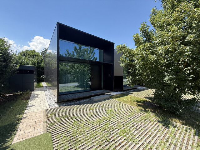 Tiny Haus  |  Mäder  |  Loft