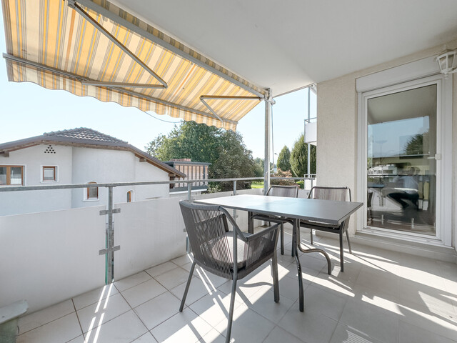 Charmante und gut geschnittene 4-Zimmer-Wohnung mit Tiefgaragenplatz in Mäder