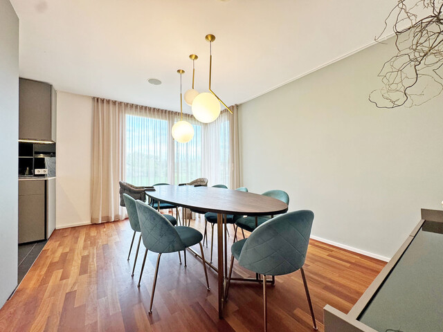 Hochwertige 3-Zimmerwohnung mit Gartenanteil