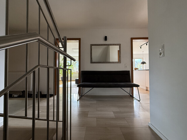 Traumhaftes Anwesen mit 2 sep. Häusern - 314 m² Wnfl.