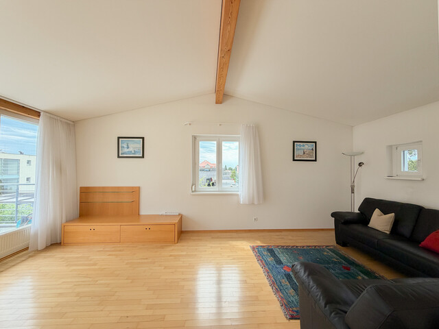 Lichtdurchflutete 4-Zimmer-Maisonette mit Terrasse in Lauterach