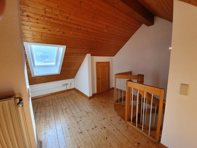 Schöne 4 Zimmerwohnung in sehr guter Lage