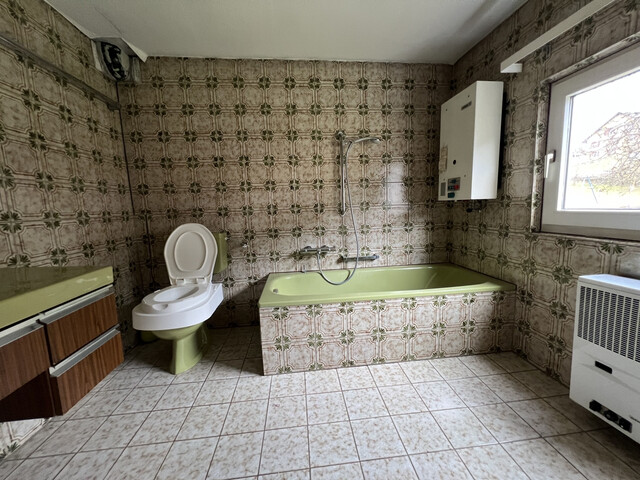 CHARMANTES EINFAMILIENHAUS IN SONNIGER LAGE