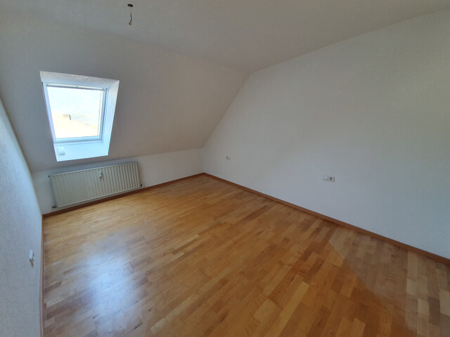 Schöne 4 Zimmerwohnung in sehr guter Lage
