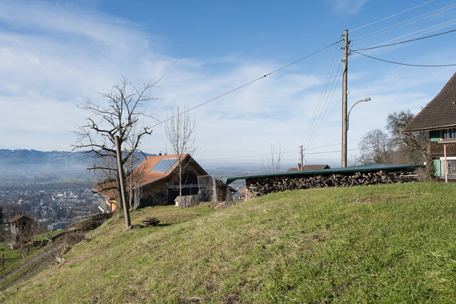 schönes Grundstück mit schöner Aussicht zu verkaufen