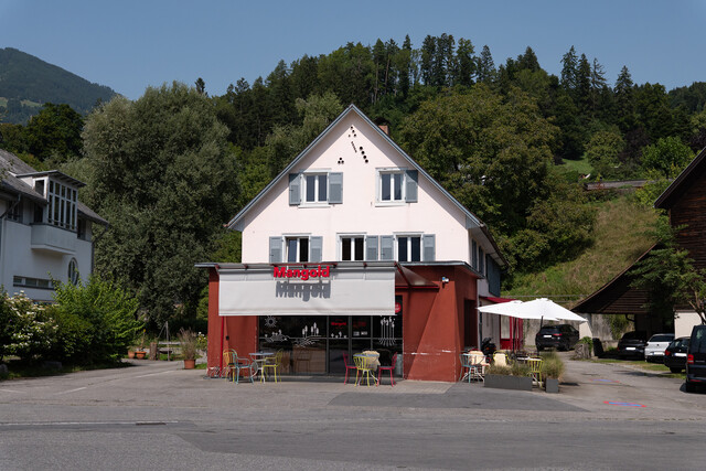 Attraktive Immobilie in Ludesch – Vielseitige Möglichkeiten in bester Lage