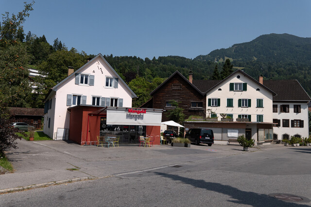 Attraktive Immobilie in Ludesch – Vielseitige Möglichkeiten in bester Lage
