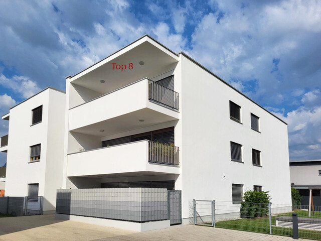 Stilvolle Dachgeschosswohnung mit großzügigem Balkon im Zentrum von Koblach zu verkaufen