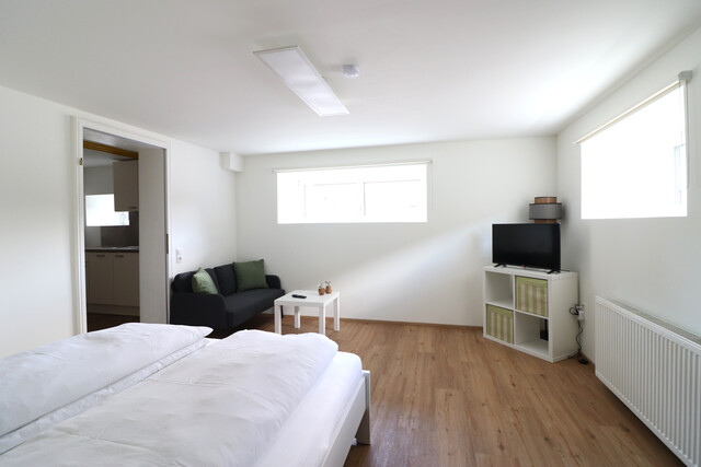 Helle Souterrainwohnung mit ca. 32 m², Außenparkplatz & Gartennutzung in Feldkirch