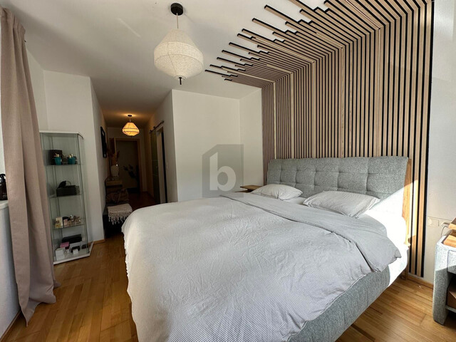 STILVOLL WOHNEN IN ZENTRALER RUHELAGE ? MIT GROßER TERRASSE & BEGEHBAREM SCHRANK