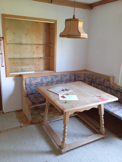 Grosses Haus mit zzt. 2 Wohnungen in sonniger Wohnlage provisionsfrei