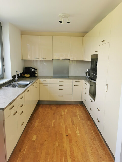 Helle große 2-Zimmerwohnung in Egg/Großdorf zu vermieten