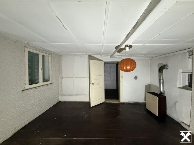 Abrisshaus in guter Lage - Platz für Ihre Visionen!