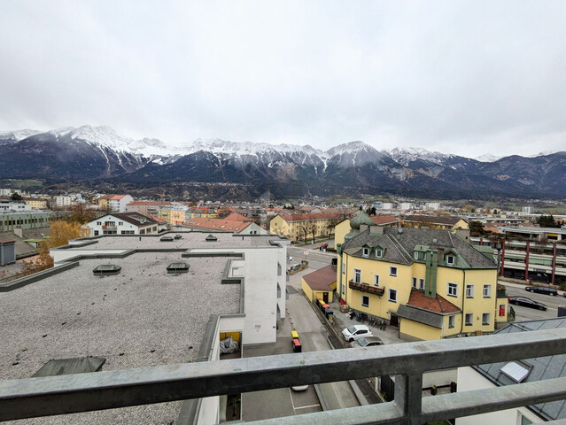 ZENTRAL, MIT BALKON UND TOLLER AUSSICHT