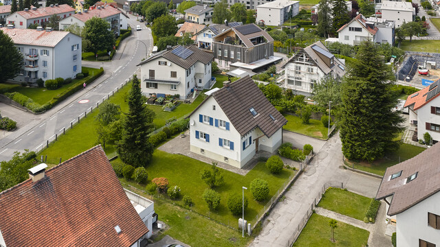 Charmantes Einfamilienhaus auf 703 m2 Grundstück – Raum für Ihre Wohnträume