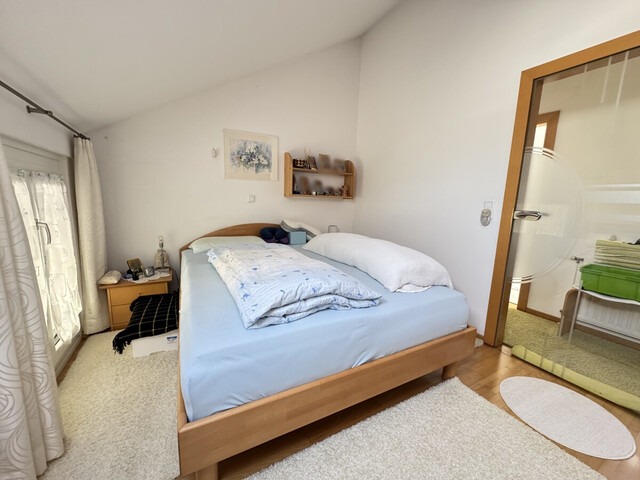 Stylische 2-Zimmer-Maisonettewohnung mit Balkon & Tiefgaragenplatz – ideal für junge Stadtliebhaber