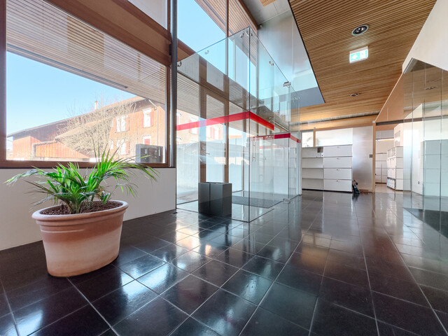 TOP LAGE nur 3 Minuten vom Hauptbahnhof! Firmenstandort in Dornbirn – inkl. 5TG's und 11 AP's