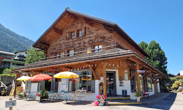 Stilvolles Wohn- und Geschäftshaus zu verkaufen