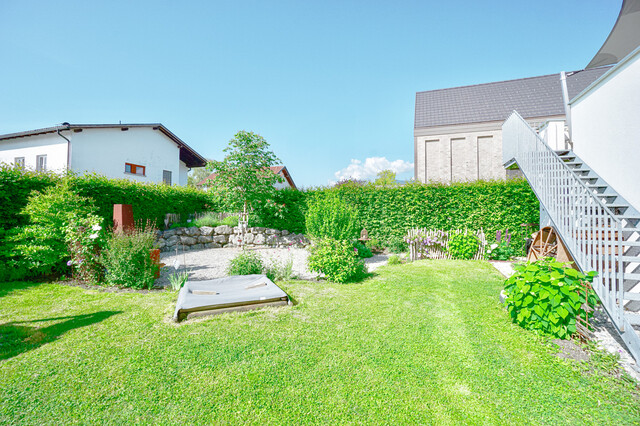 Exklusives Einfamilienhaus mit großzügigem Garten in ruhiger Lage von Koblach