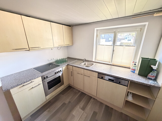 Älteres Einfamilienhaus an sehr ruhiger Wohnlage