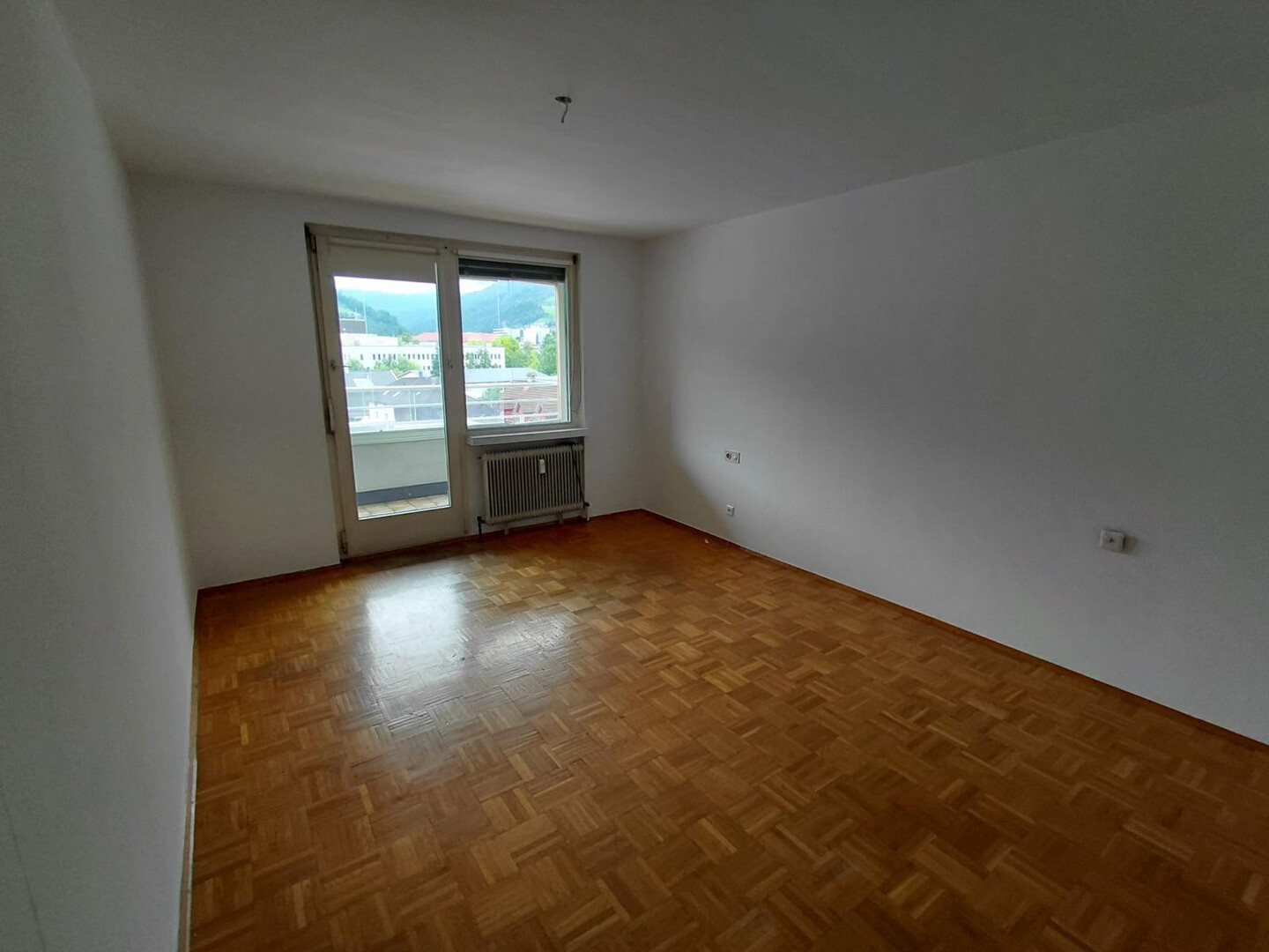 Schöne 4-Zimmer Wohnung im 5. OG, im Zentrum von Dornbirn, ruhige Süd-Ost-Lage