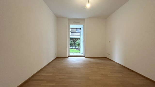 Neubau Gartenwohnung mit Terrasse, großem Garten und Tiefgaragenplatz in Top-Lage!