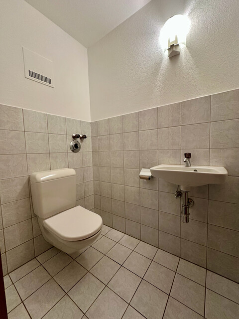 "ohne Provision" helle 2,5 Zimmer Wohnung 