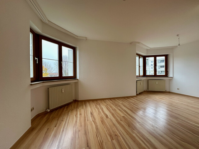 "ohne Provision" helle 2,5 Zimmer Wohnung 