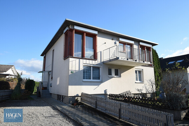 Hausgefühl inklusive – Stilvolle 4-Zimmer-Wohnung mit Gartenanteil im Zweiparteienhaus in Höchst