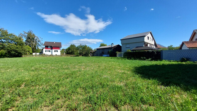 Großzügiges Grundstück in ruhiger Lage