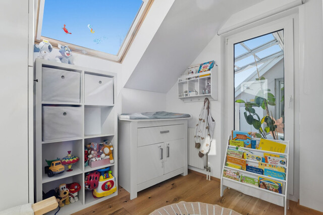 charmante und helle 4,5-Zimmer-Wohnung in Lauterach: Wintergarten mit Blick ins Grüne!