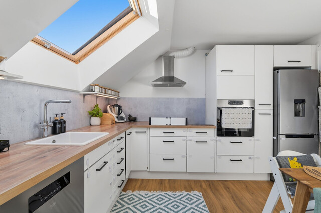 charmante und helle 4,5-Zimmer-Wohnung in Lauterach: Wintergarten mit Blick ins Grüne!