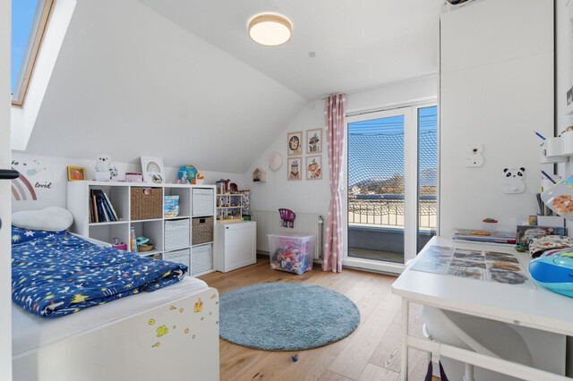 charmante und helle 4,5-Zimmer-Wohnung in Lauterach: Wintergarten mit Blick ins Grüne!