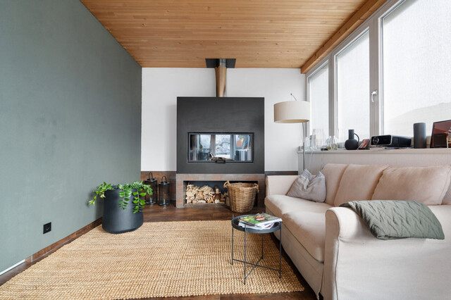 Wolfurt: Moderne 5-Zimmer-Dachgeschoss-Wohnung mit Terrasse, großem Privatgarten und 2 Autostellplätzen!